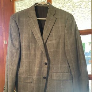 Men’s blazer. Grey with light blue detail. Size 40 short.